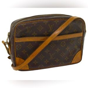 Authentic Louis Vuitton Monogram Trocadero 27 Shoulder Bag